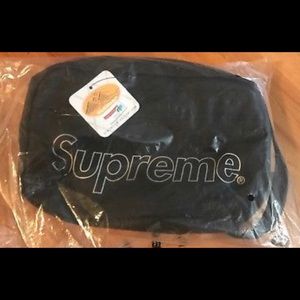 Supreme sidebag FW18